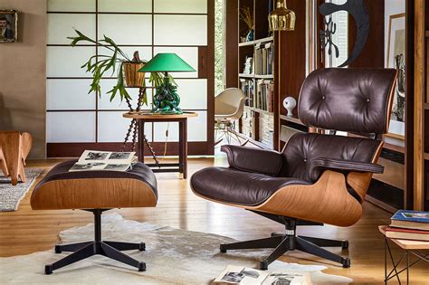 eames chair design.